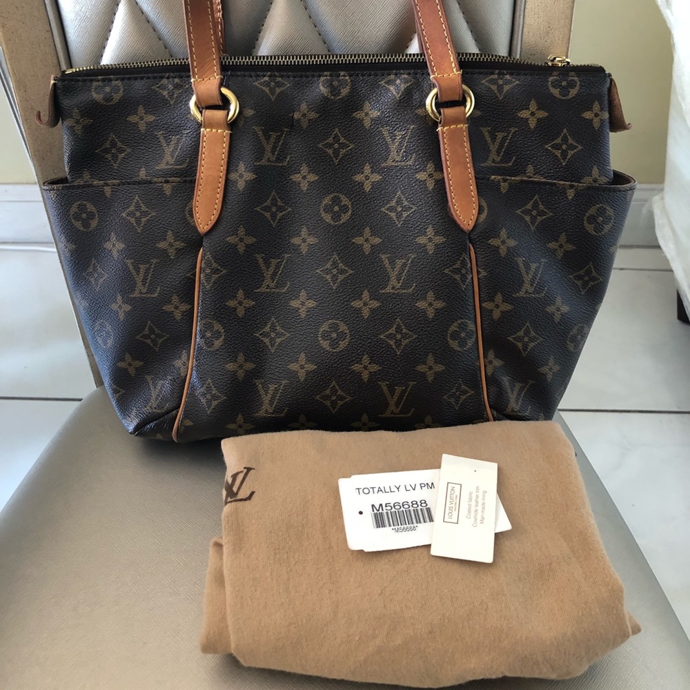 Louis Vuitton Totally PM